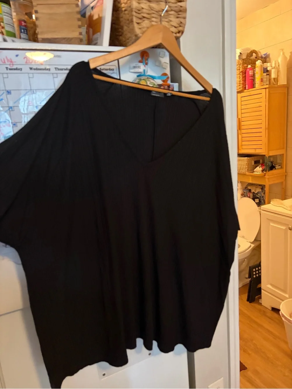 ASOS Curve Black V-Neck Ribbed Tunic - Picture 2 of 3